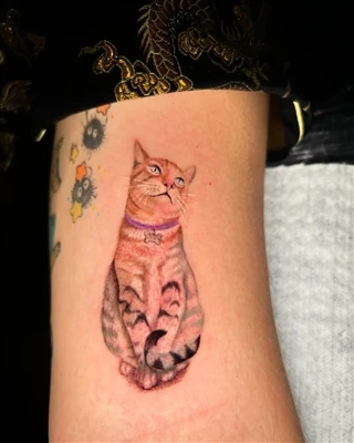 Tatuaggi come tributi: i proprietari di animali domestici onorano amici pelos...