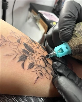 I tatuaggi influiscono sulla capacità della mia pelle di sentirsi tocco o sud...