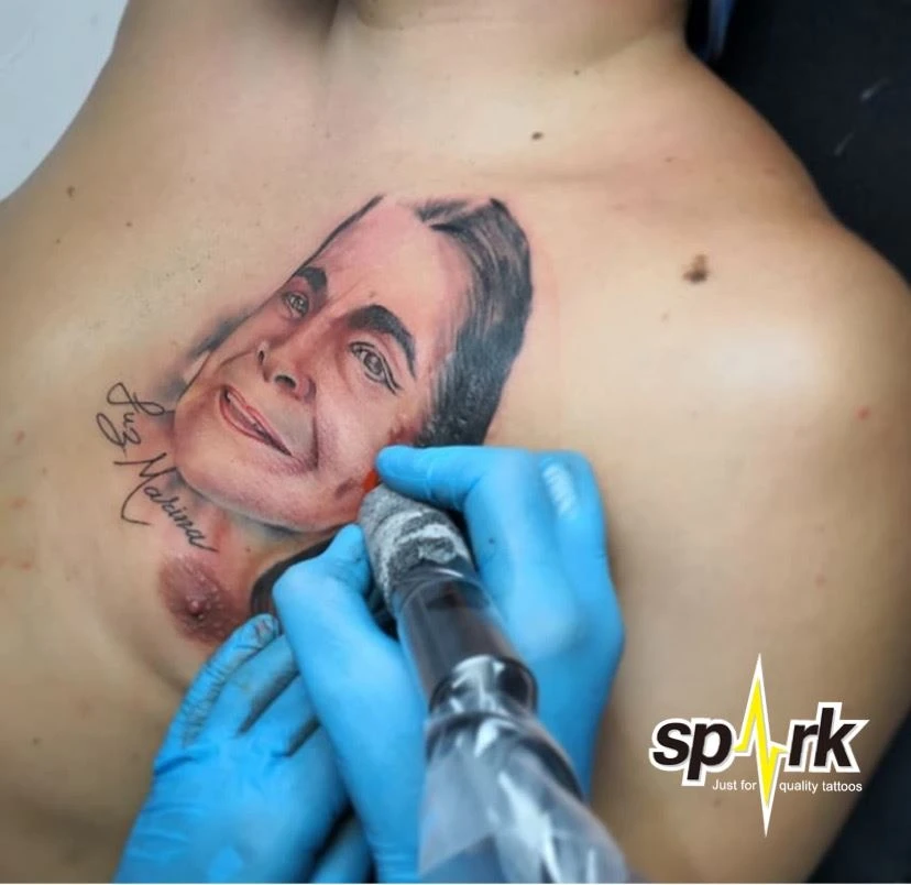 Che cos'è un tatuaggio ritratto?